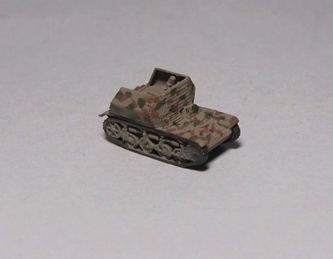 8cm Mortar auf.AMR35(f) camouflage